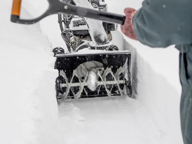 Salting & De-icing example 8
